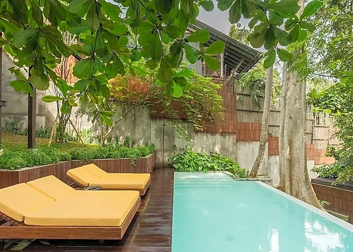 Rumah Lituhayu ホテル
