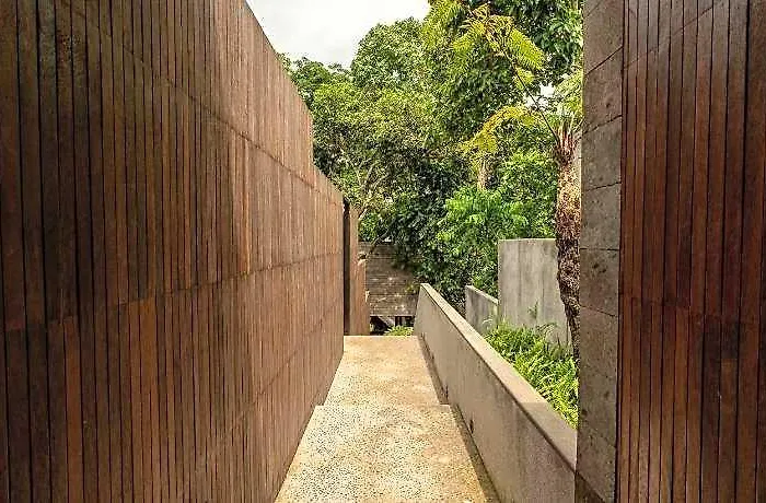 ホテル Rumah Lituhayu